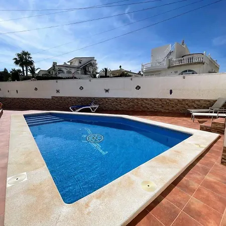 Villa Traditional With Private Pool Sm591