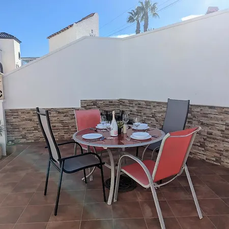 Traditional With Private Pool Sm591 Villa